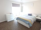 https://images.listonce.com.au/custom/160x/listings/11-alexandra-close-sebastopol-vic-3356/605/00938605_img_09.jpg?TjUJ0AU9Dts