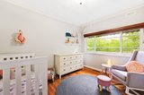 https://images.listonce.com.au/custom/160x/listings/11-alwyn-street-croydon-vic-3136/978/00622978_img_05.jpg?09TRwLDJWxI