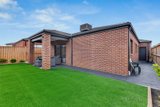 https://images.listonce.com.au/custom/160x/listings/11-andalasia-street-wollert-vic-3750/245/01735245_img_12.jpg?ox03poRo3fc