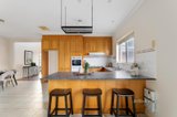 https://images.listonce.com.au/custom/160x/listings/11-avion-rise-south-morang-vic-3752/744/01732744_img_05.jpg?2aTJclzMjls