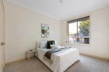 https://images.listonce.com.au/custom/160x/listings/11-avion-rise-south-morang-vic-3752/744/01732744_img_10.jpg?EvSJvQdZMsQ