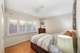 https://images.listonce.com.au/custom/160x/listings/11-avocet-street-doncaster-east-vic-3109/777/00540777_img_07.jpg?YtnK41teL7I