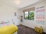 https://images.listonce.com.au/custom/160x/listings/11-bambra-street-croydon-vic-3136/327/01524327_img_14.jpg?N4vuLQI933Q