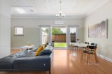 https://images.listonce.com.au/custom/160x/listings/11-barry-street-bentleigh-vic-3204/525/01133525_img_06.jpg?tz0biQkz8i8