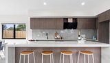 https://images.listonce.com.au/custom/160x/listings/11-basin-road-daylesford-vic-3460/885/01938885_img_05.jpg?YO60eK0Sh8M