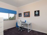 https://images.listonce.com.au/custom/160x/listings/11-bastow-road-lilydale-vic-3140/566/01524566_img_07.jpg?Ii24bMMbrIM