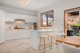 https://images.listonce.com.au/custom/160x/listings/11-bellarine-street-preston-vic-3072/580/01736580_img_06.jpg?X10pbZATHmE