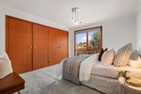 https://images.listonce.com.au/custom/160x/listings/11-bellarine-street-preston-vic-3072/580/01736580_img_09.jpg?H0wcfn021UM