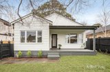 https://images.listonce.com.au/custom/160x/listings/11-bendigo-street-cheltenham-vic-3192/243/01740243_img_01.jpg?h9ny4L3Z7Xw