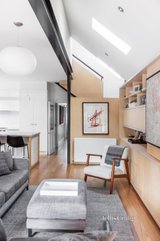 https://images.listonce.com.au/custom/160x/listings/11-benson-street-richmond-vic-3121/534/01734534_img_05.jpg?tiG9d8AG5pQ