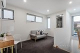 https://images.listonce.com.au/custom/160x/listings/11-bicton-street-mount-waverley-vic-3149/947/01095947_img_08.jpg?BYdgkDUScTs