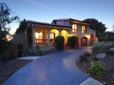 https://images.listonce.com.au/custom/160x/listings/11-blueberry-road-mooroolbark-vic-3138/692/01870692_img_01.jpg?HQM9PgzkFtc