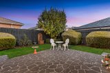 https://images.listonce.com.au/custom/160x/listings/11-braeburn-parade-rowville-vic-3178/437/01107437_img_14.jpg?EVrtdgbe4dg