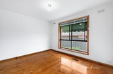 https://images.listonce.com.au/custom/160x/listings/11-broadhurst-avenue-reservoir-vic-3073/442/01646442_img_05.jpg?xLHd1_21Vnk