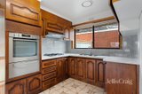 https://images.listonce.com.au/custom/160x/listings/11-broadhurst-avenue-reservoir-vic-3073/619/01915619_img_02.jpg?EF0ehJ7pC_A