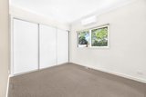 https://images.listonce.com.au/custom/160x/listings/11-browning-street-kilsyth-vic-3137/019/01840019_img_01.jpg?avccm2PPf3o