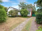 https://images.listonce.com.au/custom/160x/listings/11-browns-avenue-ringwood-vic-3134/327/00620327_img_01.jpg?nHssCgk5h0o