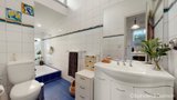 https://images.listonce.com.au/custom/160x/listings/11-byron-street-elwood-vic-3184/818/01793818_img_09.jpg?d0CLUM5Dczo