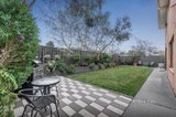 https://images.listonce.com.au/custom/160x/listings/11-camden-court-glen-waverley-vic-3150/118/01576118_img_12.jpg?pcjyTyvGbLo