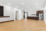 https://images.listonce.com.au/custom/160x/listings/11-carmichael-court-glen-waverley-vic-3150/754/01986754_img_07.jpg?Jw1ZKT0AFpA