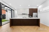 https://images.listonce.com.au/custom/160x/listings/11-carmichael-court-glen-waverley-vic-3150/754/01986754_img_12.jpg?UB4Z5W2xcD8