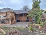 https://images.listonce.com.au/custom/160x/listings/11-caroline-drive-templestowe-lower-vic-3107/262/01737262_img_04.jpg?hMf5AMJe5iU