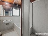 https://images.listonce.com.au/custom/160x/listings/11-caroll-avenue-croydon-vic-3136/041/01526041_img_11.jpg?oXDYZ1IrGiw