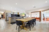 https://images.listonce.com.au/custom/160x/listings/11-carrington-court-burwood-east-vic-3151/857/00967857_img_04.jpg?MUCcIYwRiMA