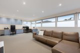 https://images.listonce.com.au/custom/160x/listings/11-carrington-court-burwood-east-vic-3151/857/00967857_img_06.jpg?cPlY8lWEfPU