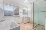 https://images.listonce.com.au/custom/160x/listings/11-carrington-court-burwood-east-vic-3151/857/00967857_img_08.jpg?Cwh9LeJMZHQ