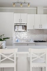 https://images.listonce.com.au/custom/160x/listings/11-cecil-street-bentleigh-east-vic-3165/379/01969379_img_20.jpg?ZiWcthTIqSA