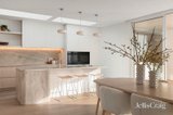 https://images.listonce.com.au/custom/160x/listings/11-chancellor-road-airport-west-vic-3042/975/01765975_img_08.jpg?A9RN_lNf2zU