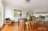 https://images.listonce.com.au/custom/160x/listings/11-cleve-road-pascoe-vale-south-vic-3044/721/01978721_img_13.jpg?Mb2Hxi415t0
