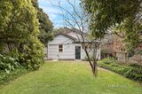 https://images.listonce.com.au/custom/160x/listings/11-compton-street-canterbury-vic-3126/882/01565882_img_07.jpg?6a1a1AHD1lw