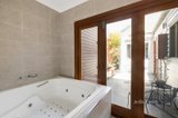 https://images.listonce.com.au/custom/160x/listings/11-cotter-street-richmond-vic-3121/417/01629417_img_08.jpg?ajPth1WCoC8