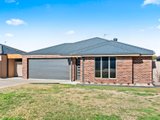 https://images.listonce.com.au/custom/160x/listings/11-countess-road-winter-valley-vic-3358/429/00937429_img_02.jpg?bivPP9EH_K0