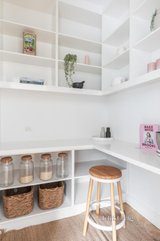 https://images.listonce.com.au/custom/160x/listings/11-cressy-street-malvern-vic-3144/509/01691509_img_07.jpg?doq1tS_Nf_k