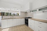 https://images.listonce.com.au/custom/160x/listings/11-cromwell-street-burwood-vic-3125/183/01886183_img_05.jpg?Rsteal6f0Fs