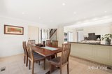 https://images.listonce.com.au/custom/160x/listings/11-daisy-street-warranwood-vic-3134/725/01985725_img_07.jpg?1fVJy7AS0aw