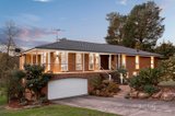 https://images.listonce.com.au/custom/160x/listings/11-dempster-court-donvale-vic-3111/017/01559017_img_02.jpg?w5y6qVhJSSE