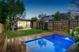 https://images.listonce.com.au/custom/160x/listings/11-derby-street-kew-vic-3101/164/00172164_img_08.jpg?2zJiS7btbqA