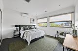 https://images.listonce.com.au/custom/160x/listings/11-derham-street-spotswood-vic-3015/536/01889536_img_09.jpg?GriU4hFYuDk