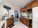 https://images.listonce.com.au/custom/160x/listings/11-derriman-court-mooroolbark-vic-3138/271/01524271_img_03.jpg?kjBstNUc9H4