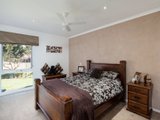 https://images.listonce.com.au/custom/160x/listings/11-derriman-court-mooroolbark-vic-3138/271/01524271_img_05.jpg?37gD1nuuHyk