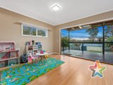 https://images.listonce.com.au/custom/160x/listings/11-dorothy-road-mount-evelyn-vic-3796/627/01525627_img_07.jpg?lnQ2wwrMp7c