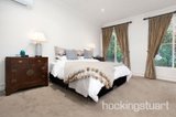 https://images.listonce.com.au/custom/160x/listings/11-duggan-street-balwyn-north-vic-3104/667/01683667_img_11.jpg?l2TU-_D44og