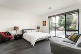 https://images.listonce.com.au/custom/160x/listings/11-dunscombe-avenue-ashburton-vic-3147/524/01096524_img_10.jpg?onH28ggClFg