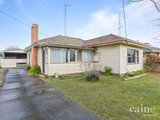 https://images.listonce.com.au/custom/160x/listings/11-edgar-street-wendouree-vic-3355/679/01576679_img_01.jpg?5mzbdBo9ma4