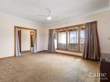 https://images.listonce.com.au/custom/160x/listings/11-edgar-street-wendouree-vic-3355/679/01576679_img_05.jpg?NZ8a-khSjJk