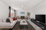 https://images.listonce.com.au/custom/160x/listings/11-elana-court-croydon-north-vic-3136/116/01822116_img_03.jpg?SDr2fLUS61w